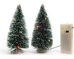 Kerstdorp onderdelen - 2x miniatuur kerstbomen - 15 cm - gekleurde LED verlichting - polyresin - Verlichte boompjes